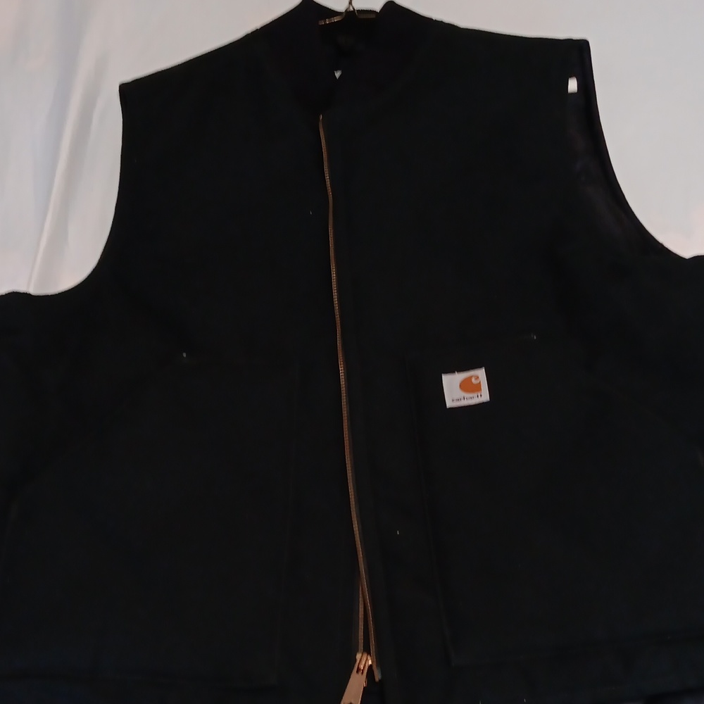 Carhart new never worn with out tags